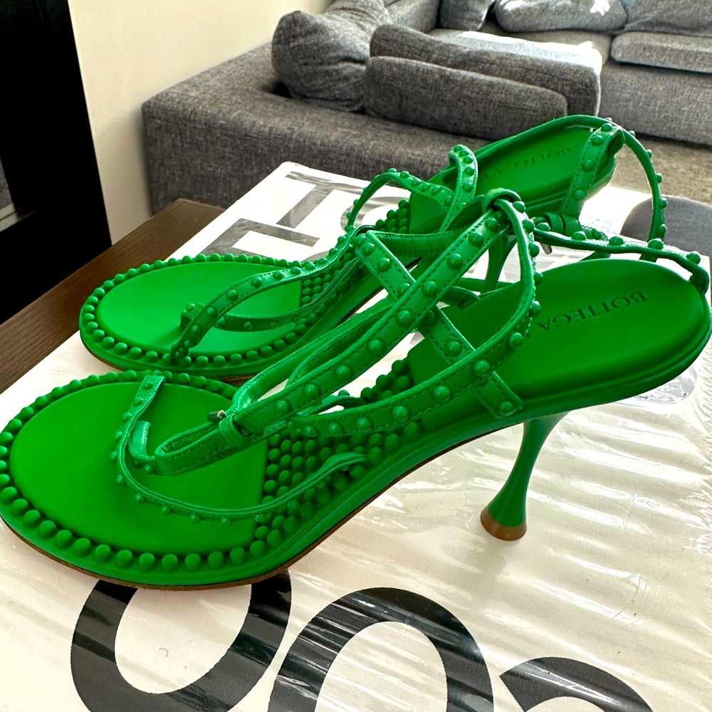 Bottega Veneta Sandal Heel Grass Green Size 38 NEVER WORN *Brand New* AUTHENTIC